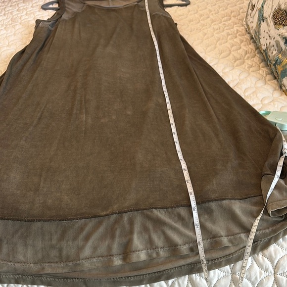 Cable & Gauge Olive Mini Dress Mesh Peek-a-Boo Accents and Hem Size Large - Picture 9 of 9